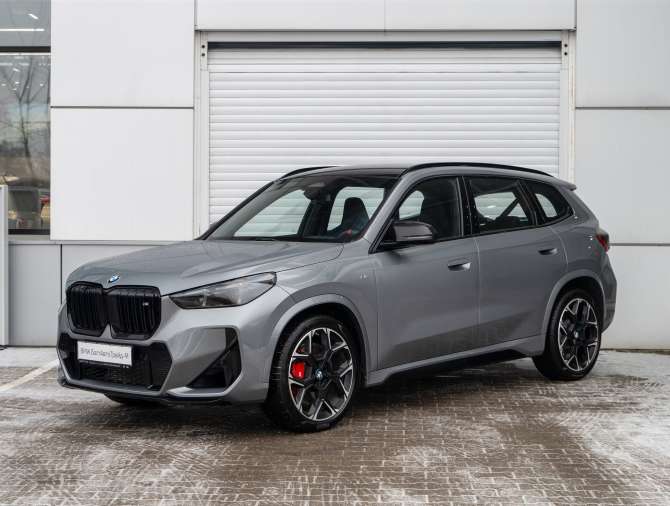 BMW X1 M35Li 2.0 AMT (300 л.с.) 4WD