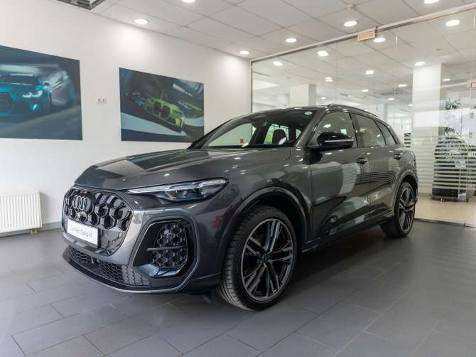 Audi Q5 45 TFSI 2.0 AMT (272 л.с.) 4WD