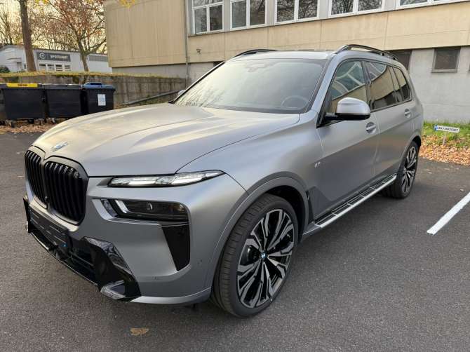 BMW X7 40d 3.0d AT (340 л.с.) 4WD