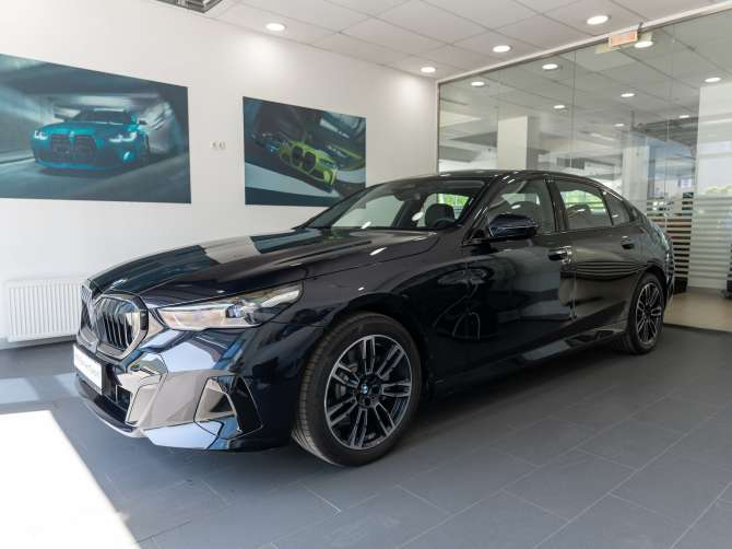 BMW 5 серии 530Li xDrive 2.0 AT (258 л.с.) 4WD