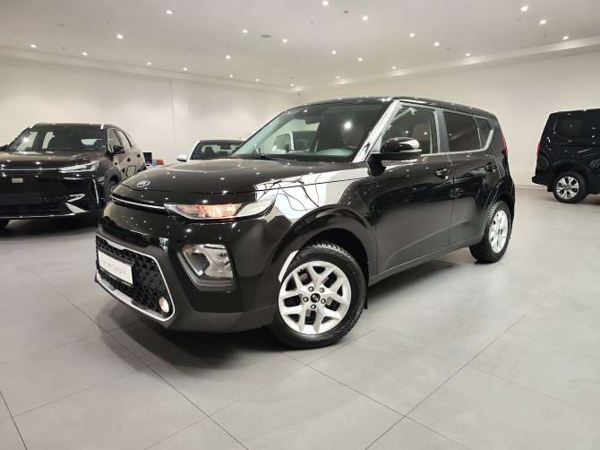 Kia Soul 1.6 MT (123 л.с.)
