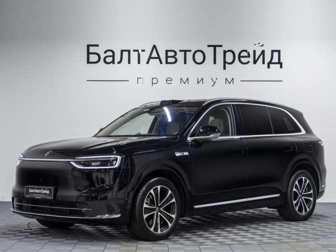 Aito M7 53.4 kWh 1.5hyb AT (533 л.с.) 4WD