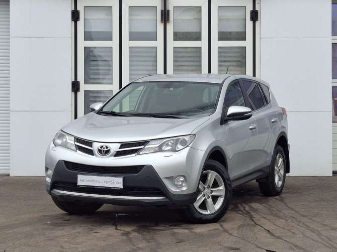 Toyota RAV4 2.2d AT (150 л.с.) 4WD