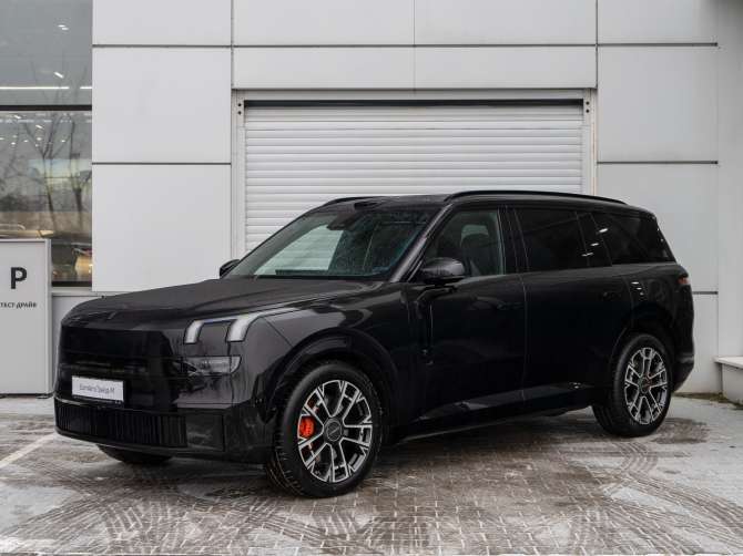 Lynk & Co 900 2.0hyb AT (734 л.с.) 4WD