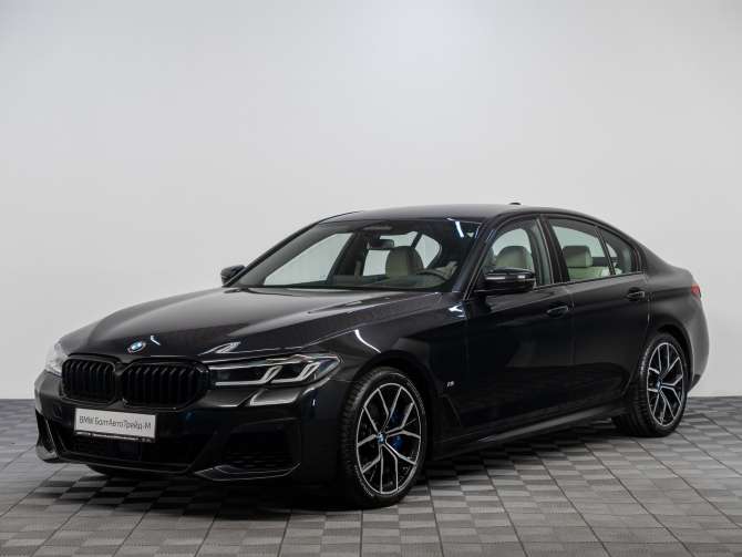 BMW 5 серии 530i xDrive 2.0 AT (249 л.с.) 4WD