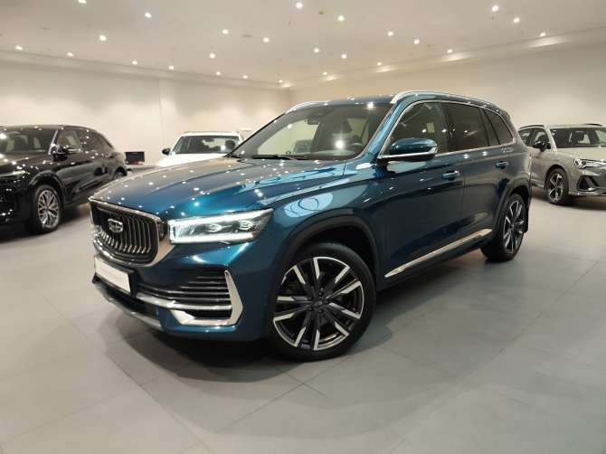 Geely Monjaro 2.0 AT (238 л.с.) 4WD